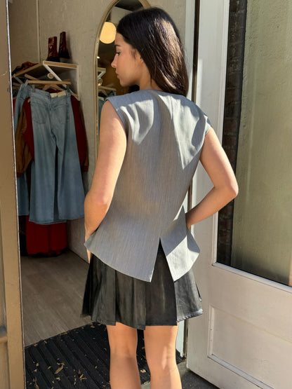 Ariana Asym Vest in H.Grey