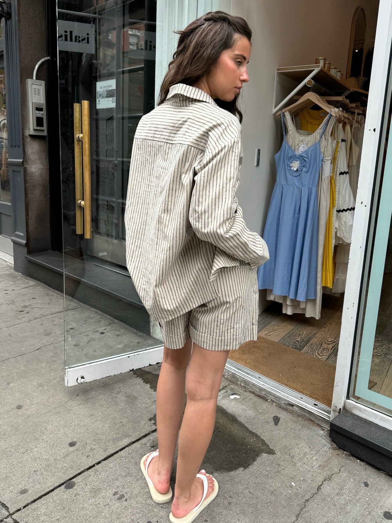 The Linen Stripe Relaxed Shirt in Stone Stripe