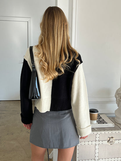 Blanca Turtleneck Sweater in Black Ivory
