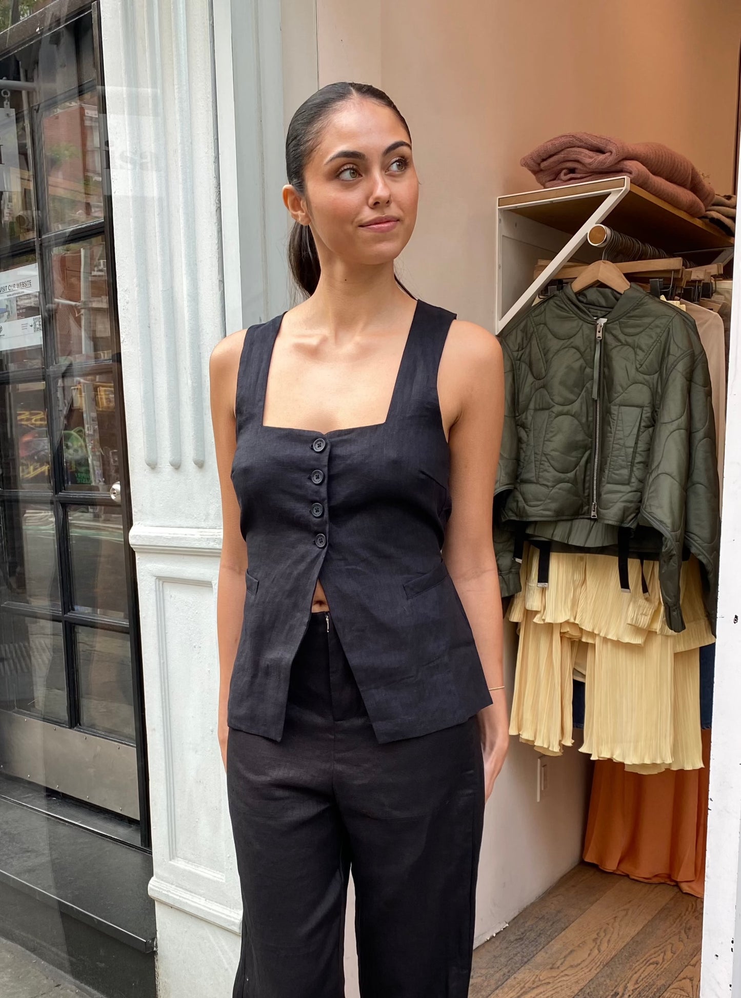 Maya Vest in Black Linen