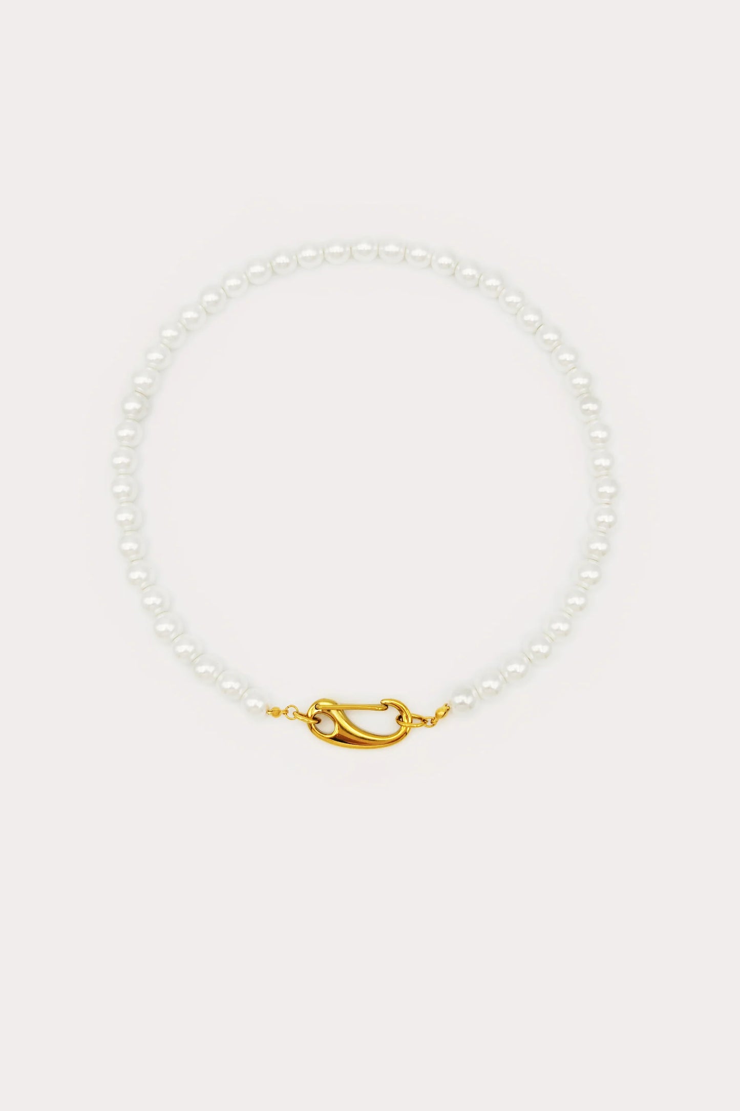 Bernadette Necklace in Gold Pearl