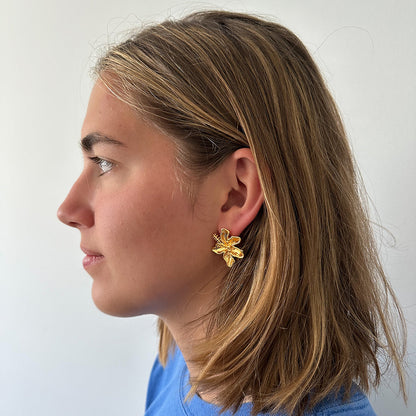 Romee Earrings in Gold