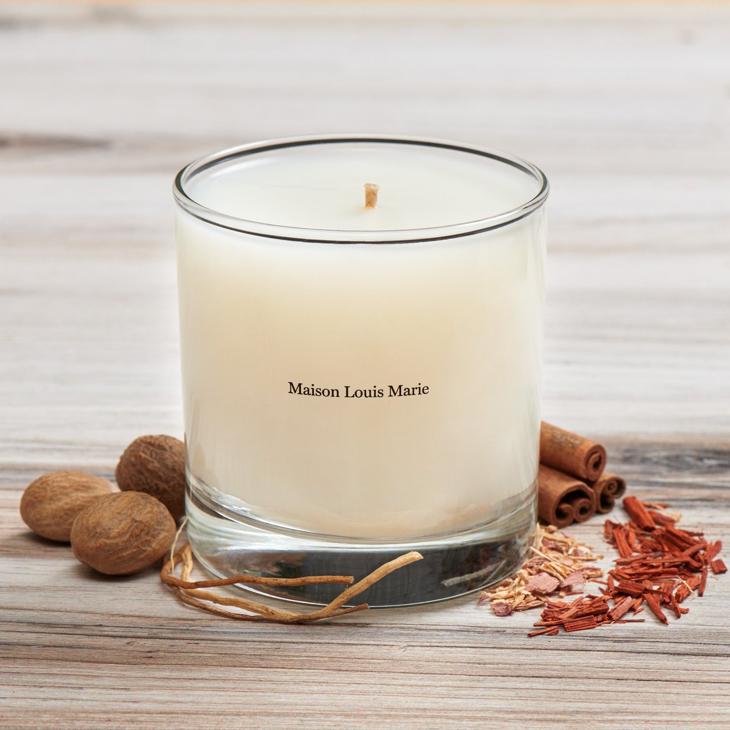 Maison Louis Marie No. 2 Candle - Le Long Fond