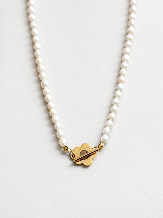 Sofia Necklace in Gold